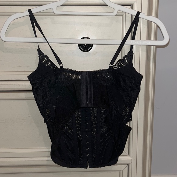 Urban outfitters corset top in black - Picture 4 of 5